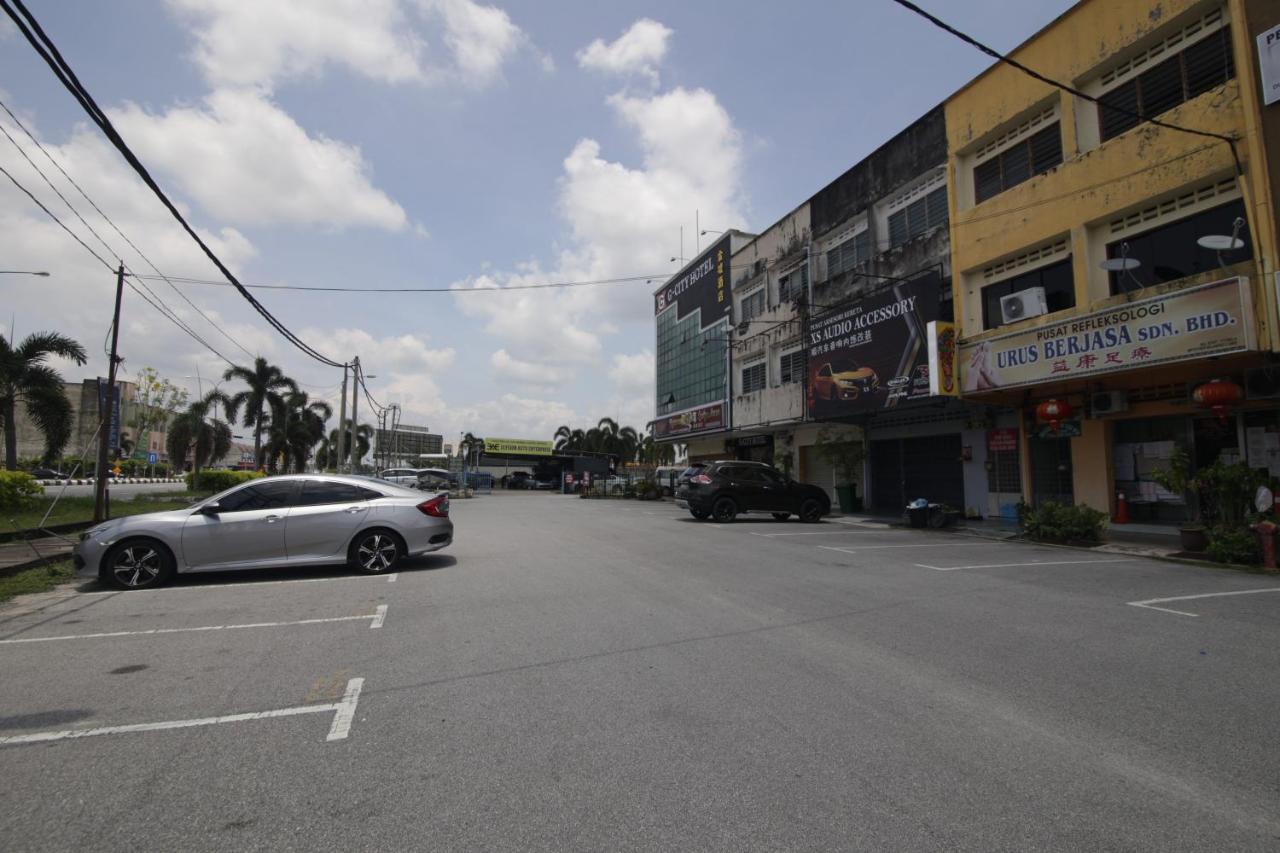 G City Hotel Teluk Intan Dış mekan fotoğraf