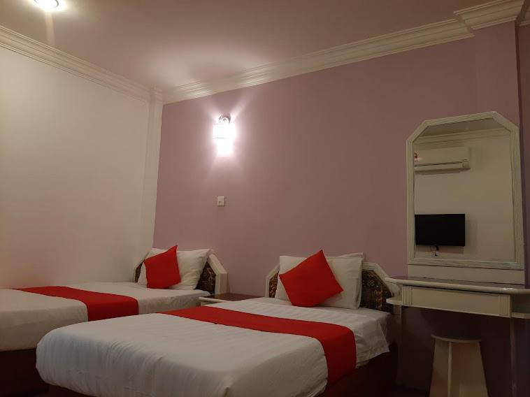 G City Hotel Teluk Intan Dış mekan fotoğraf